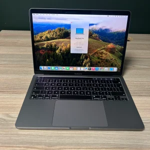 MacBook Pro (13-inch, M2, 2022)